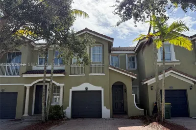 1449 SE 24th Rd 1