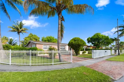 20400 NW 25th Ave 1