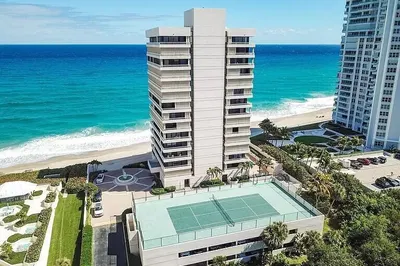 5250 N Ocean Drive #8n 1