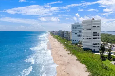 9950 S Ocean Drive #302 1