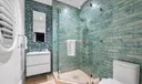 505 Idlewyld Dr Photo
