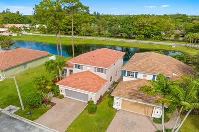 4 Bedroom Home For Sale