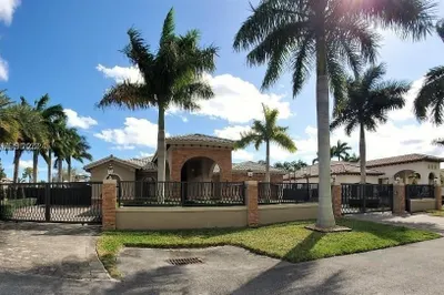 12200 SW 81st Ter 1
