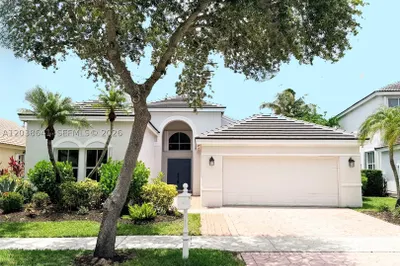 1212 Falls Blvd 1