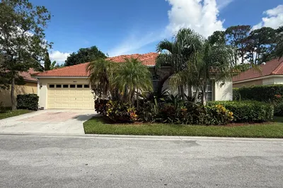 3031 Casa Rio Court 1