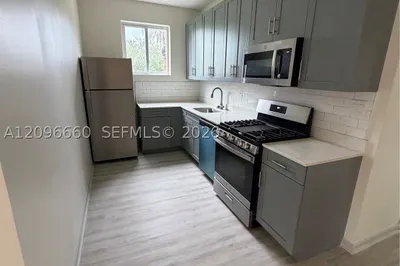 1120 Marseille Dr #2 1