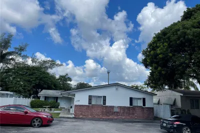 1708 N 16th Ave #4 1