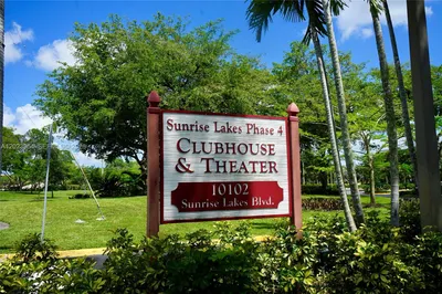 10405 Sunrise Lakes Blvd #205 1
