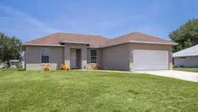 Just Listed | 1916 19th Avenue Sw