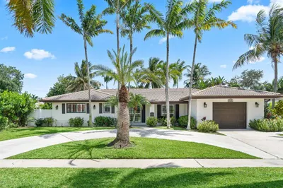 800 SW 5th Street 1