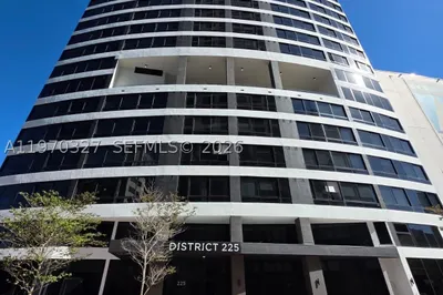 225 N Miami Ave #804 1