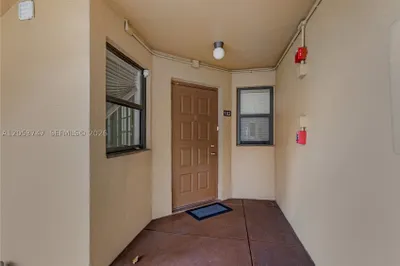 15545 N Miami Lakeway N #102 1