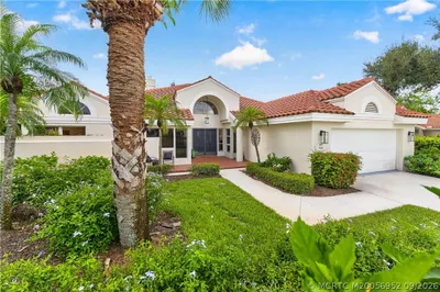 2001 NW Laurel Oak Lane 1