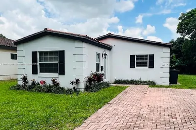 11016 NW 2nd Ave 1