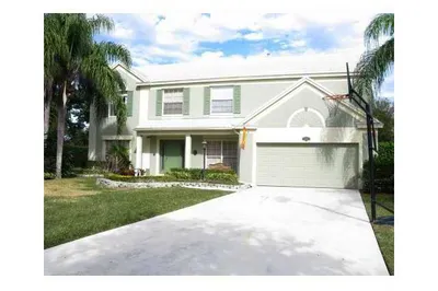 10243 Hunt Club Lane 1