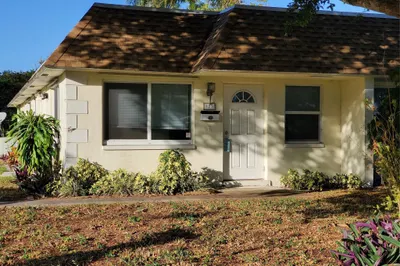 123 SW 17th Street 1