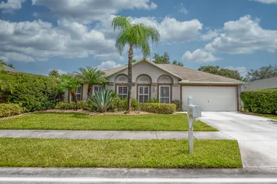 5290 Compass Pointe Circle 1