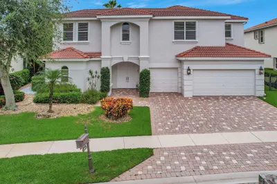 102 Villa Nueva Place 1