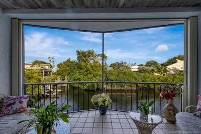 3901 SE Saint Lucie Boulevard #75 1
