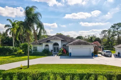 8570 Yearling Drive 1