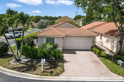 10808 NW 46th Dr 1