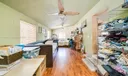 262 E 37th St Photo