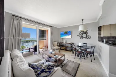 2951 S Bayshore Dr #1101 1