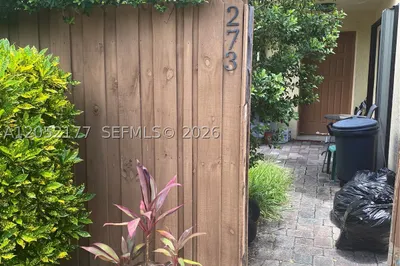 273 Springdale Cir 1
