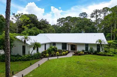 4500 SW Country Place 1
