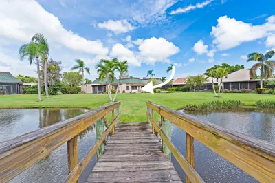 3310 SE Sandpiper Circle 1