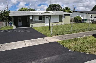 3271 NW 15 CT #3271 1