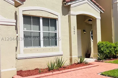 3540 SW 170th Ave 0 1