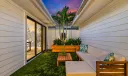 17085 Bay Street Photo