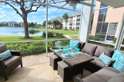 Long Lake Views-Screened Patio with Travertine Flo