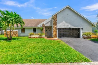7461 NW 35th Street 1