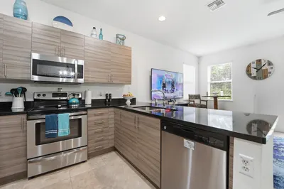 6128 SE Portofino Circle #104 1