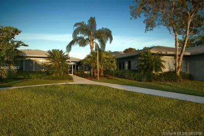 Pembroke Pines Commercial 1