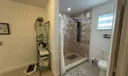 224 E 42nd St Photo