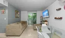 104 SW 9th St #305 Photo