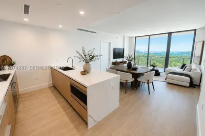 2411 Laguna circle #1503 1