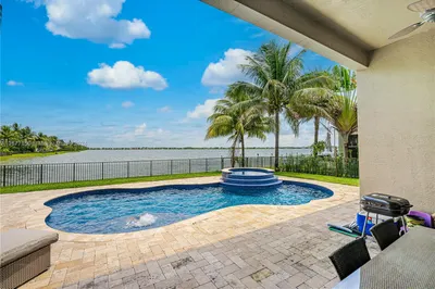 Travertine tile patio
