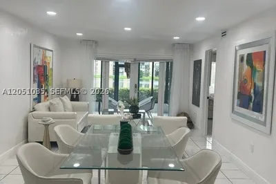 8875 Fontainebleau Blvd #102 1