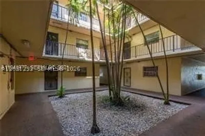 11905 NE 2nd Ave #C102 1