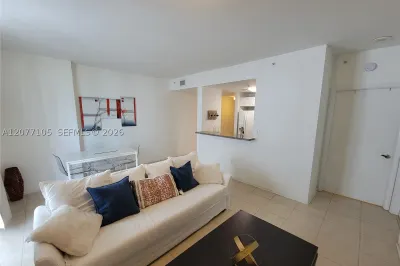 185 SE 14th Ter #1101 1