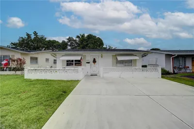 7311 NW 57th Pl 1