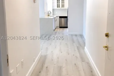 1824 Brickell Ave #2B 1