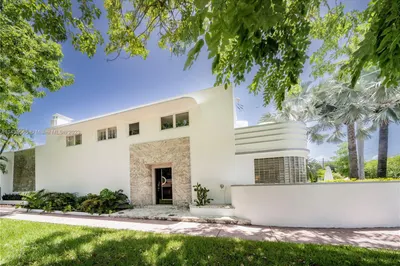5959 La Gorce Dr