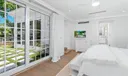 2575 Pine Tree Dr Photo