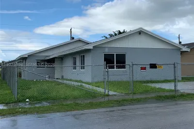 756 NW 5 St 1