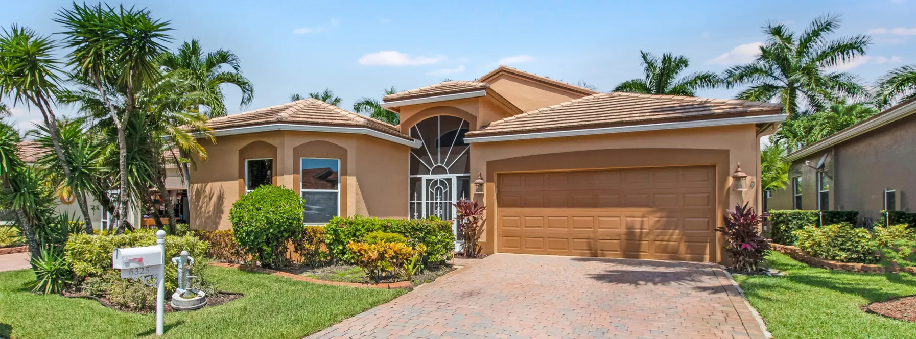 New Listing in Lake Worth!